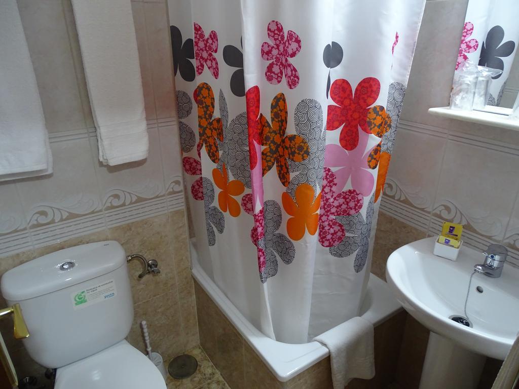 Hostal Argentina Caceres Ngoại thất bức ảnh
