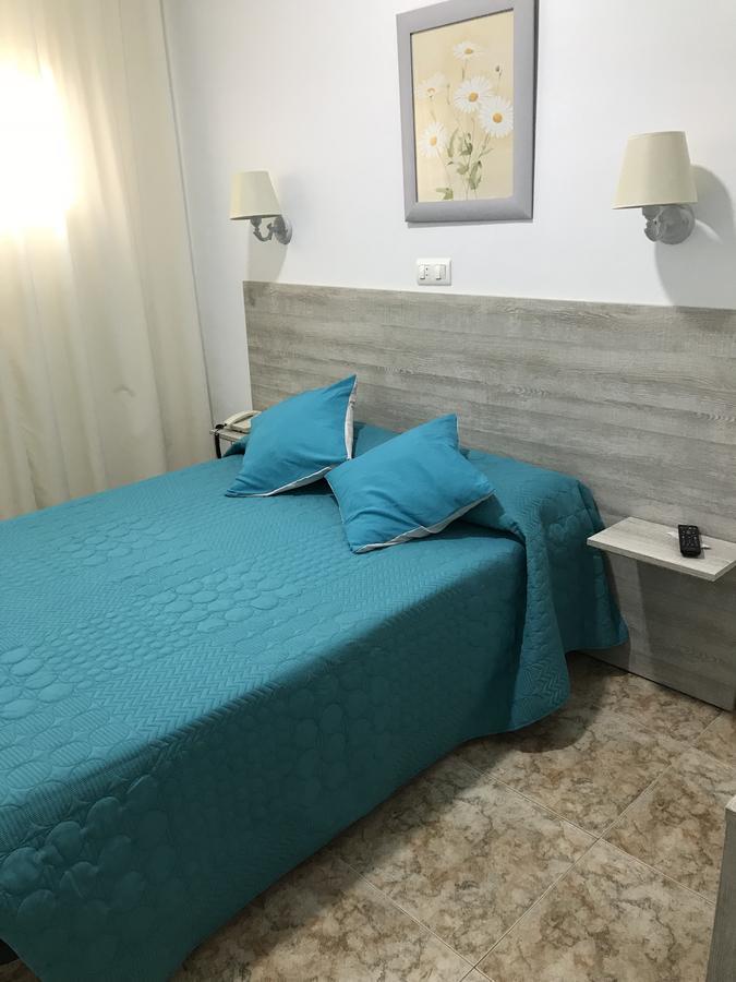 Hostal Argentina Caceres Ngoại thất bức ảnh