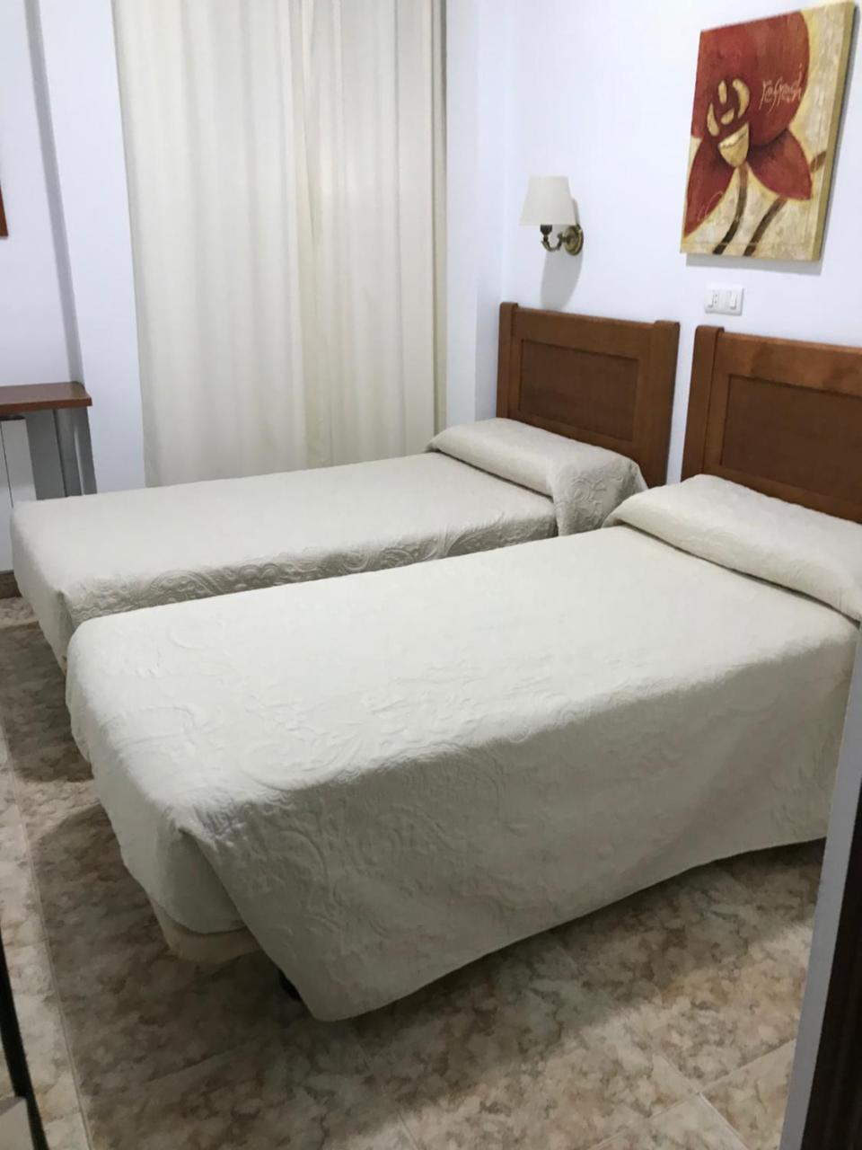 Hostal Argentina Caceres Ngoại thất bức ảnh