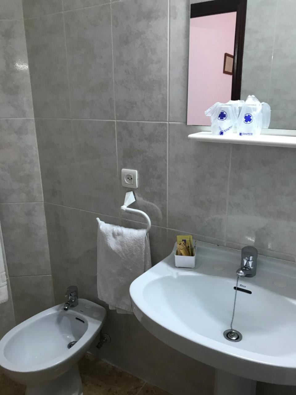 Hostal Argentina Caceres Ngoại thất bức ảnh